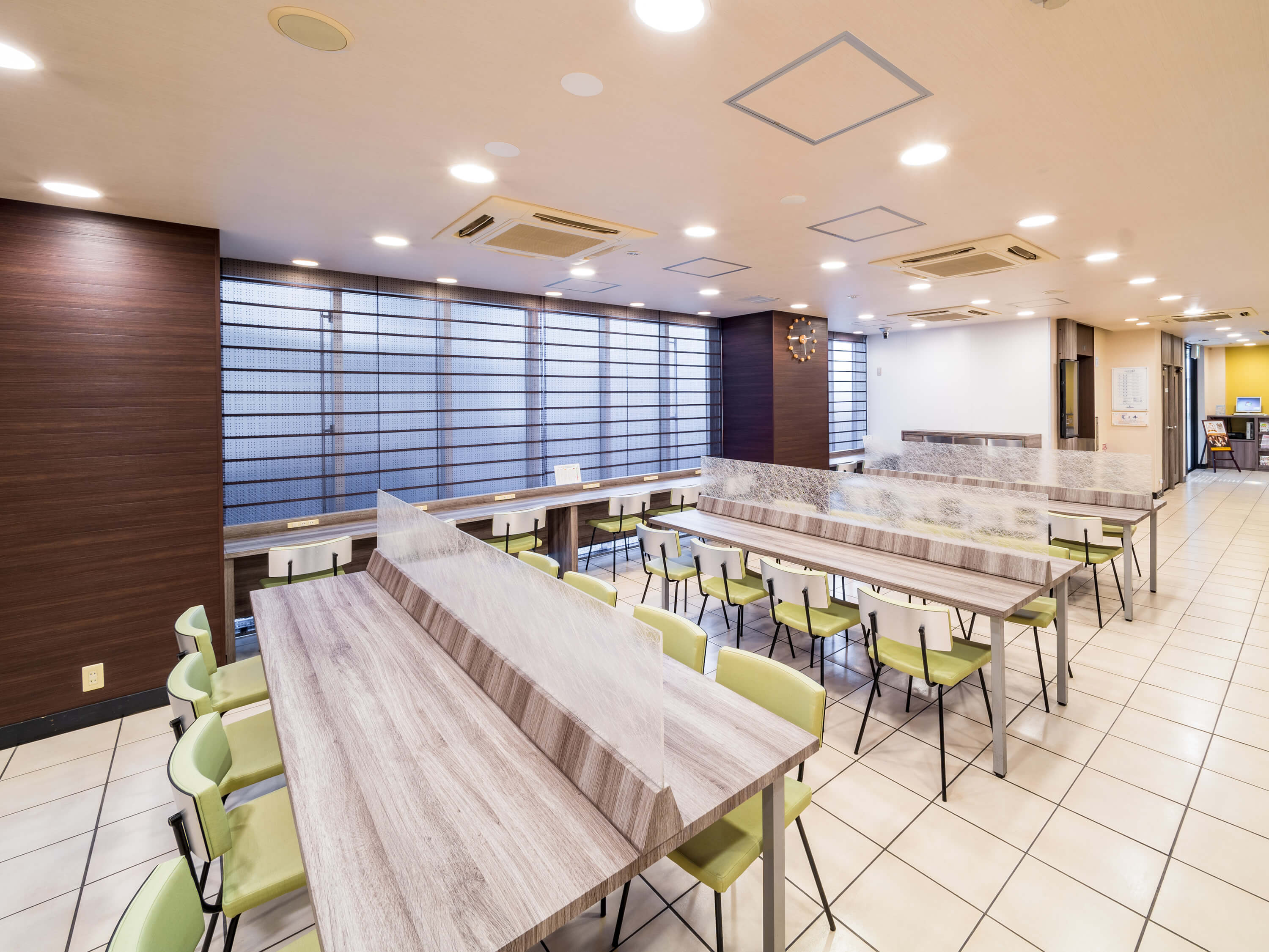 Super Hotel JR Shin-Osaka Higashiguchi