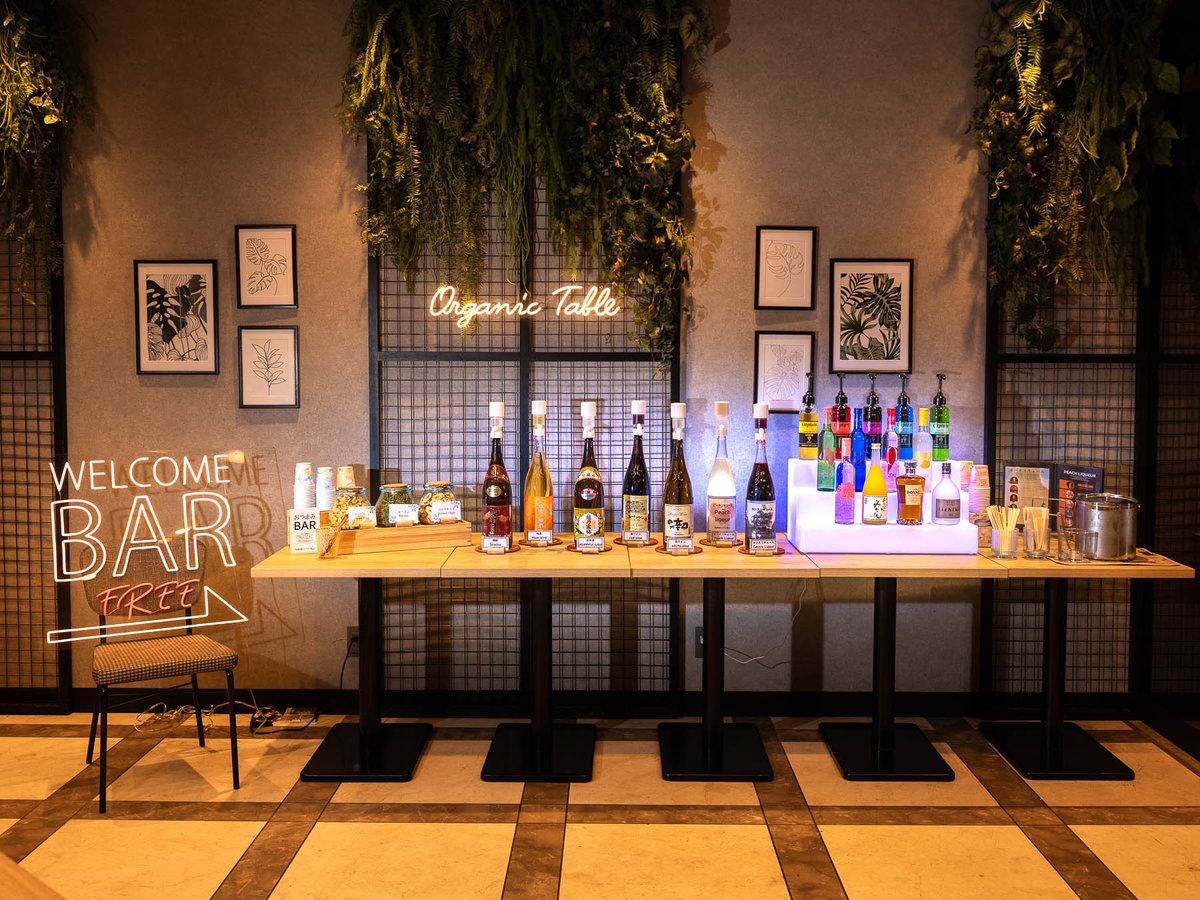 スーパーホテルPremier東京駅八重洲中央口の自分好みに楽しめる無料ウェルカムバー