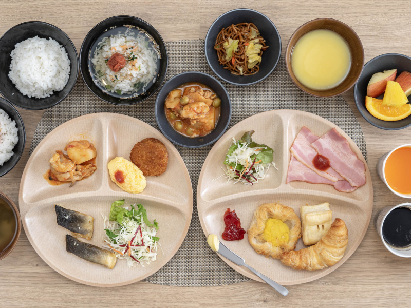 スーパーホテル新宿歌舞伎町の身体がよろこぶ朝食ビュッフェ