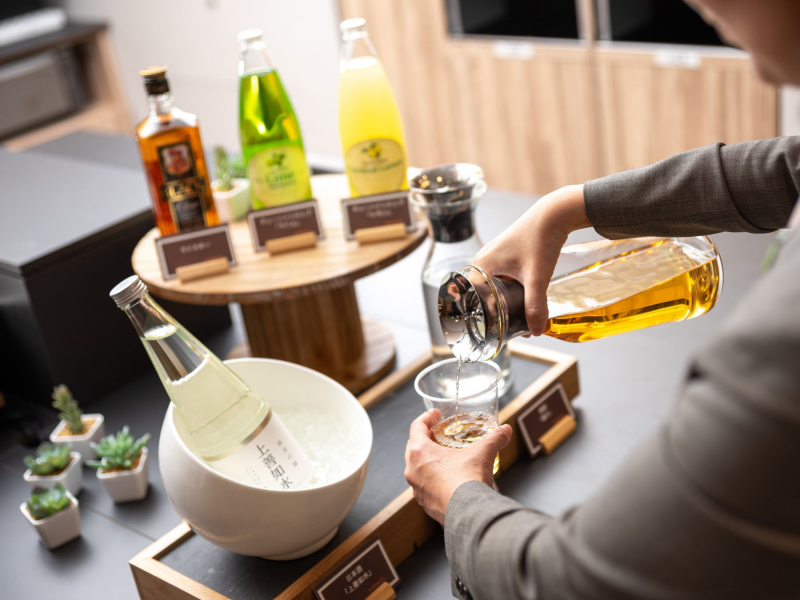 スーパーホテル上越妙高駅西口の自分好みにたのしめるウェルカムバー