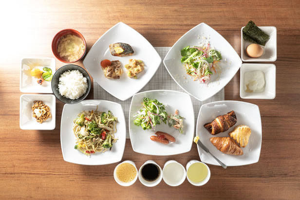 天然温泉 ゆったり湯治の湯 <br>スーパーホテル埼玉・春日部駅前天然温泉の身体がよろこぶ朝食ビュッフェ