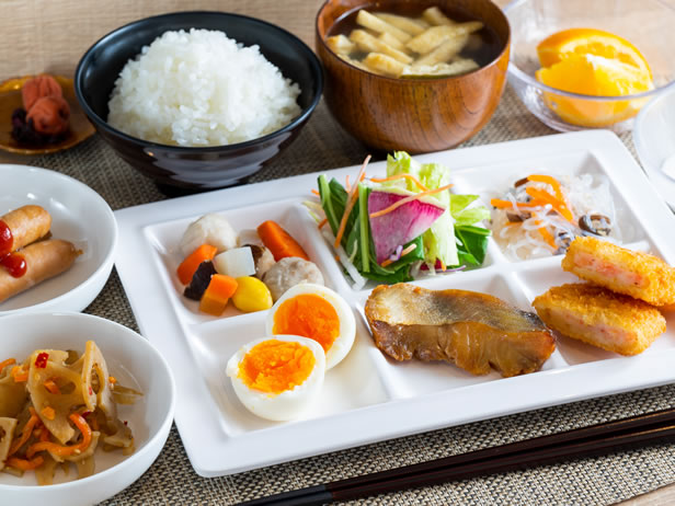 スーパーホテル新潟の身体がよろこぶ朝食ビュッフェ