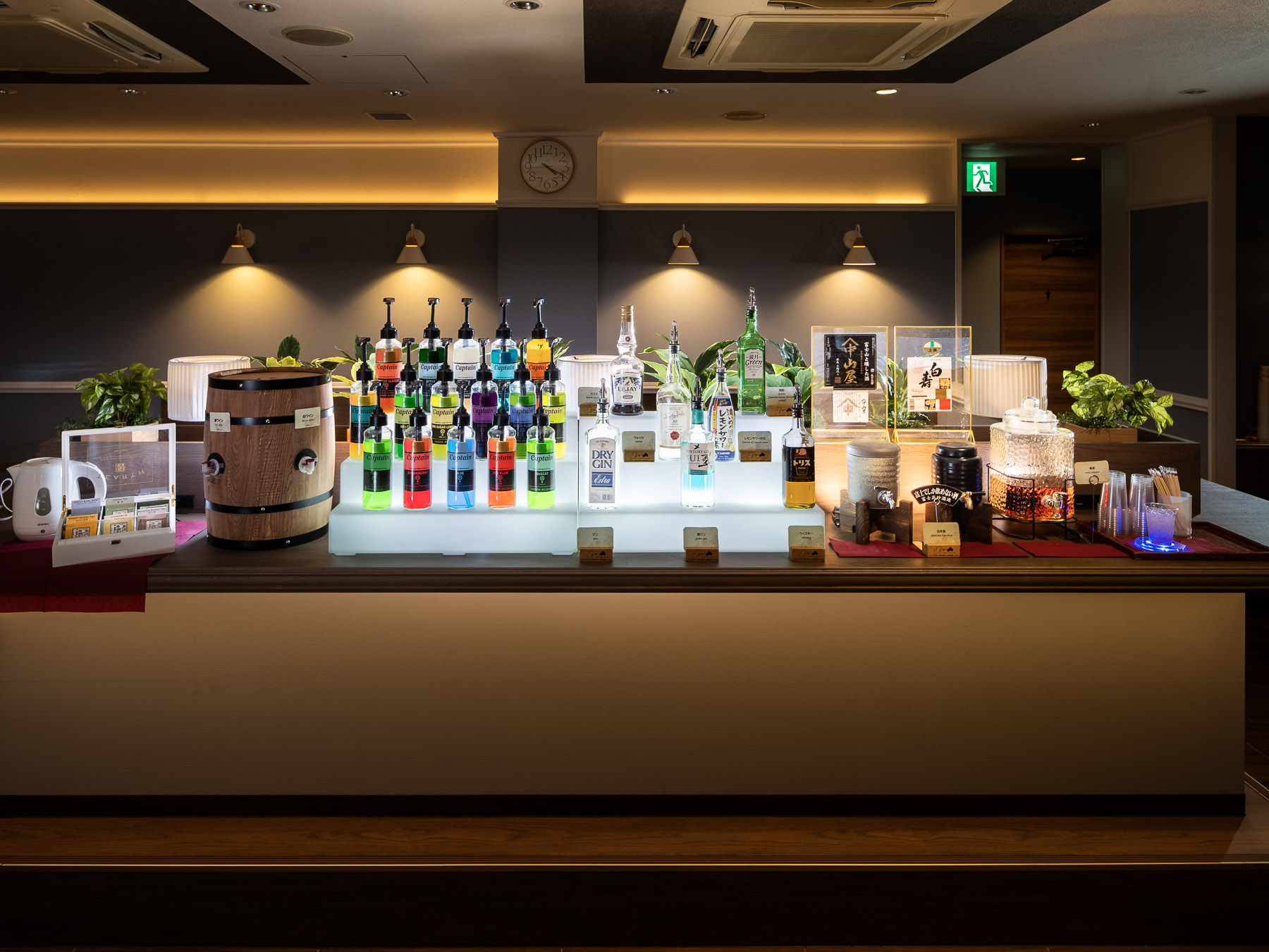 スーパーホテルＪＲ富士駅前禁煙館の自分好みにたのしめる無料ウェルカムバー