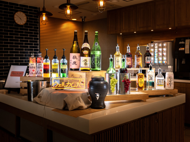 スーパーホテルJR新大阪東口の自分好みにたのしめるウェルカムバー