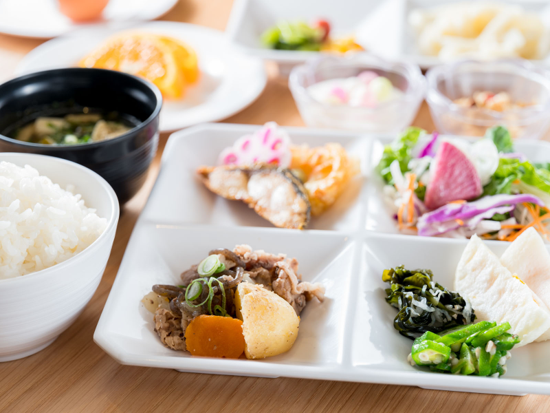 天然温泉 牛若の湯 スーパーホテル高松禁煙館の身体がよろこぶ朝食ビュッフェ
