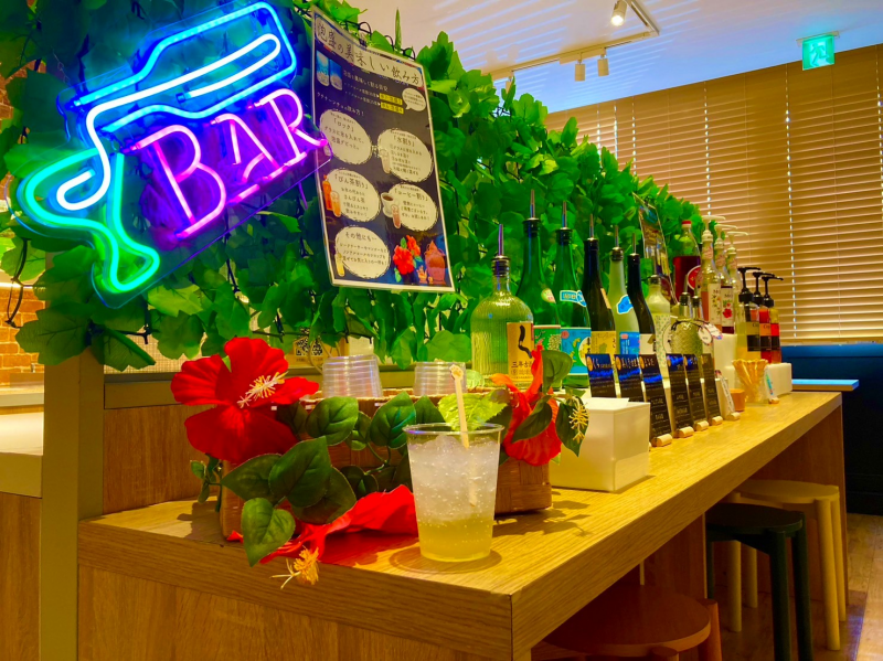 スーパーホテル沖縄・名護の自分好みにたのしめるウェルカムバー
