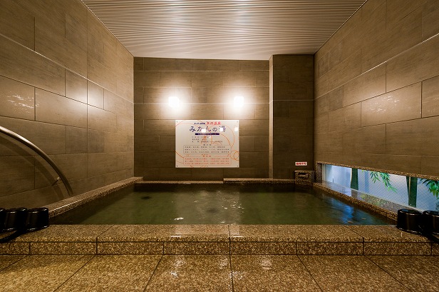 スーパーホテル八幡浜の疲れをいやす天然温泉「みかんの湯」