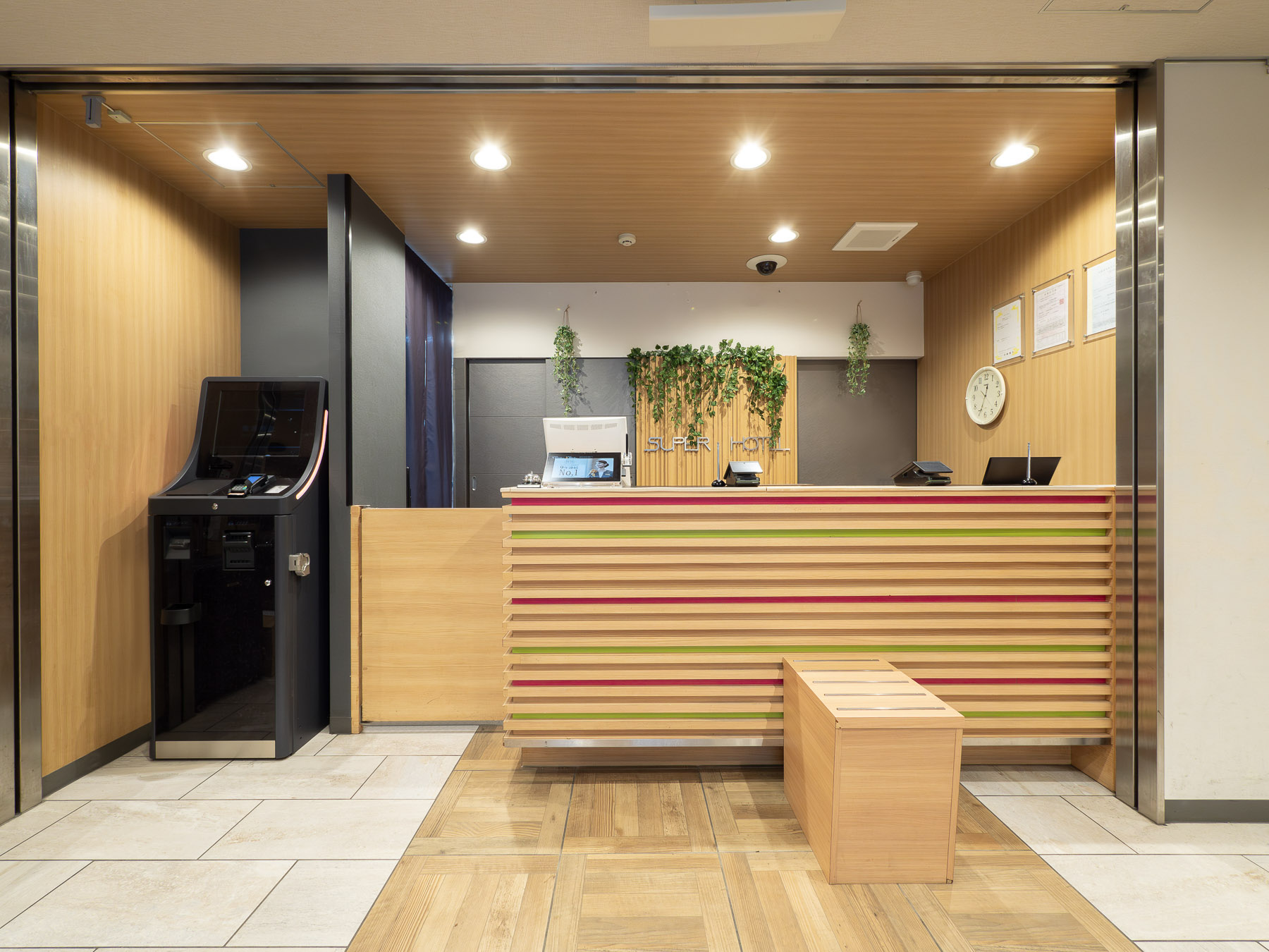 スーパーホテル新宿歌舞伎町1