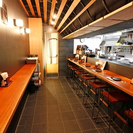 うなぎと麦酒のまんまる 新橋店