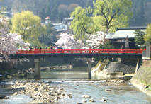 中橋